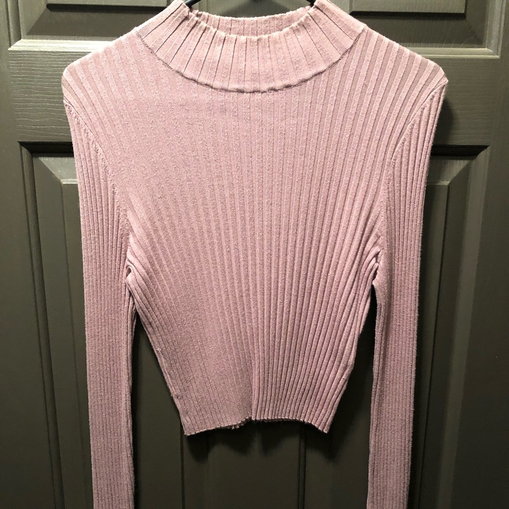 Gianni Bini Cropped Sweater